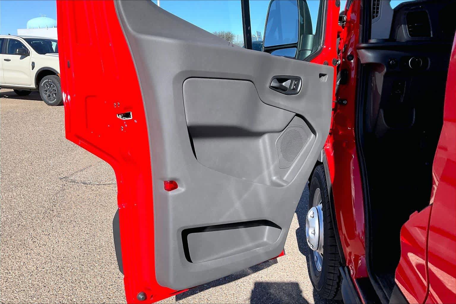 New 2026 Ford Transit 250 148 Medium Roof Extended AWD w/ Load Area Protection Package image 10
