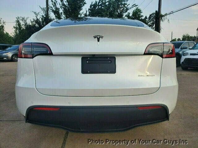 Used 2020 Tesla Model Y Long Range AWD/4WD image 17