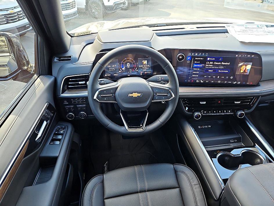 New 2026 Chevrolet Suburban High Country image 13