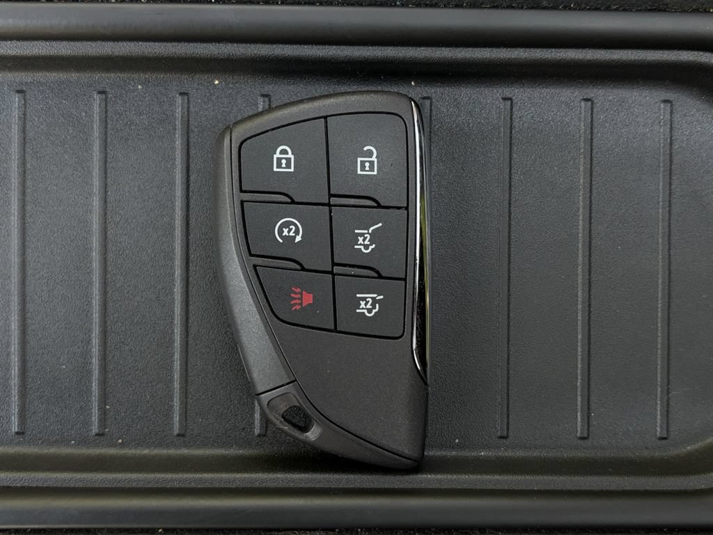 Used 2024 Chevrolet Suburban Z71 AWD/4WD image 34
