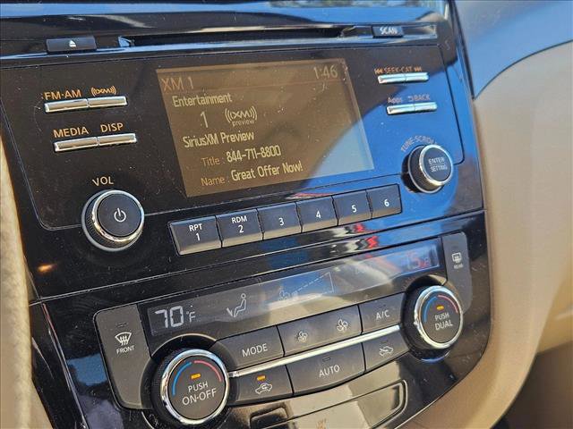 Used 2015 Nissan Rogue SV image 8