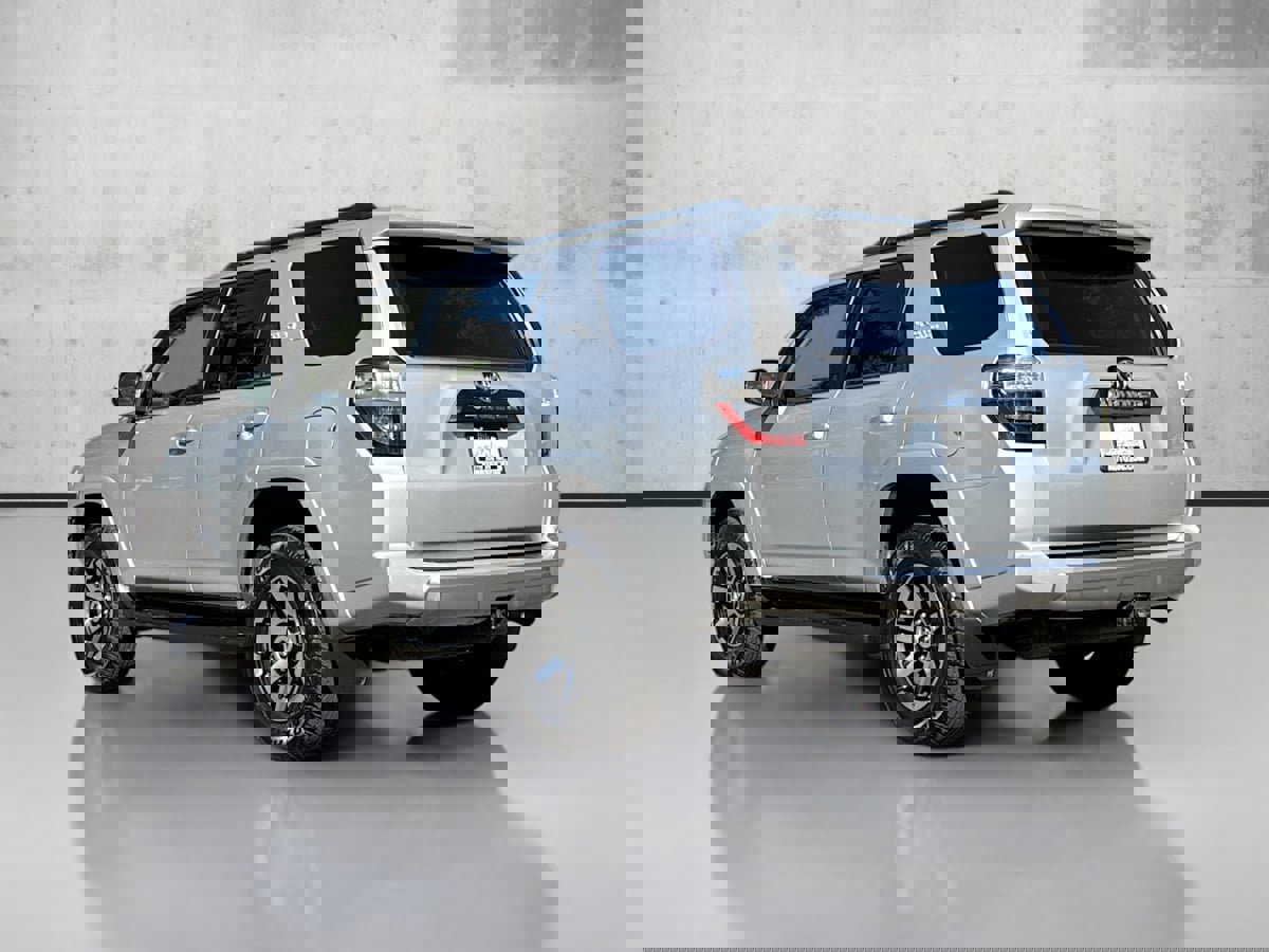 Used 2024 Toyota 4Runner TRD Off-Road image 5