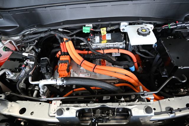 New 2027 Chevrolet Bolt LT FWD image 28