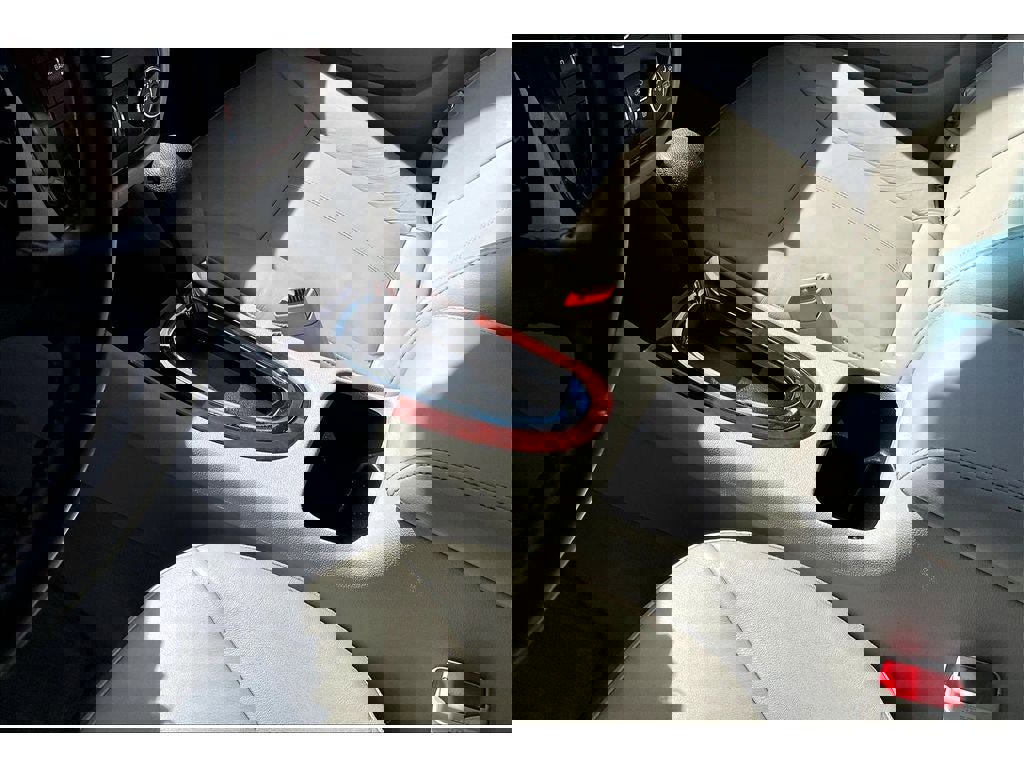 Used 2010 Chevrolet Impala LT w/ Luxury Edition Package image 19