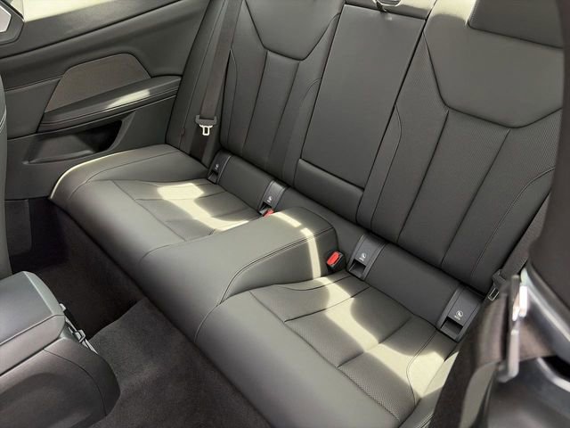 Used 2025 BMW M440i Coupe RWD image 16