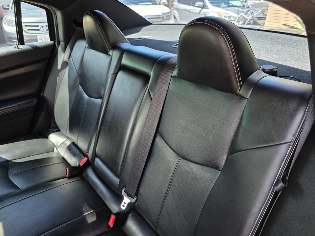 Used 2012 Chrysler 200 Limited FWD image 23