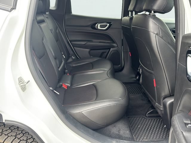 Used 2025 Jeep Compass Trailhawk AWD/4WD image 13