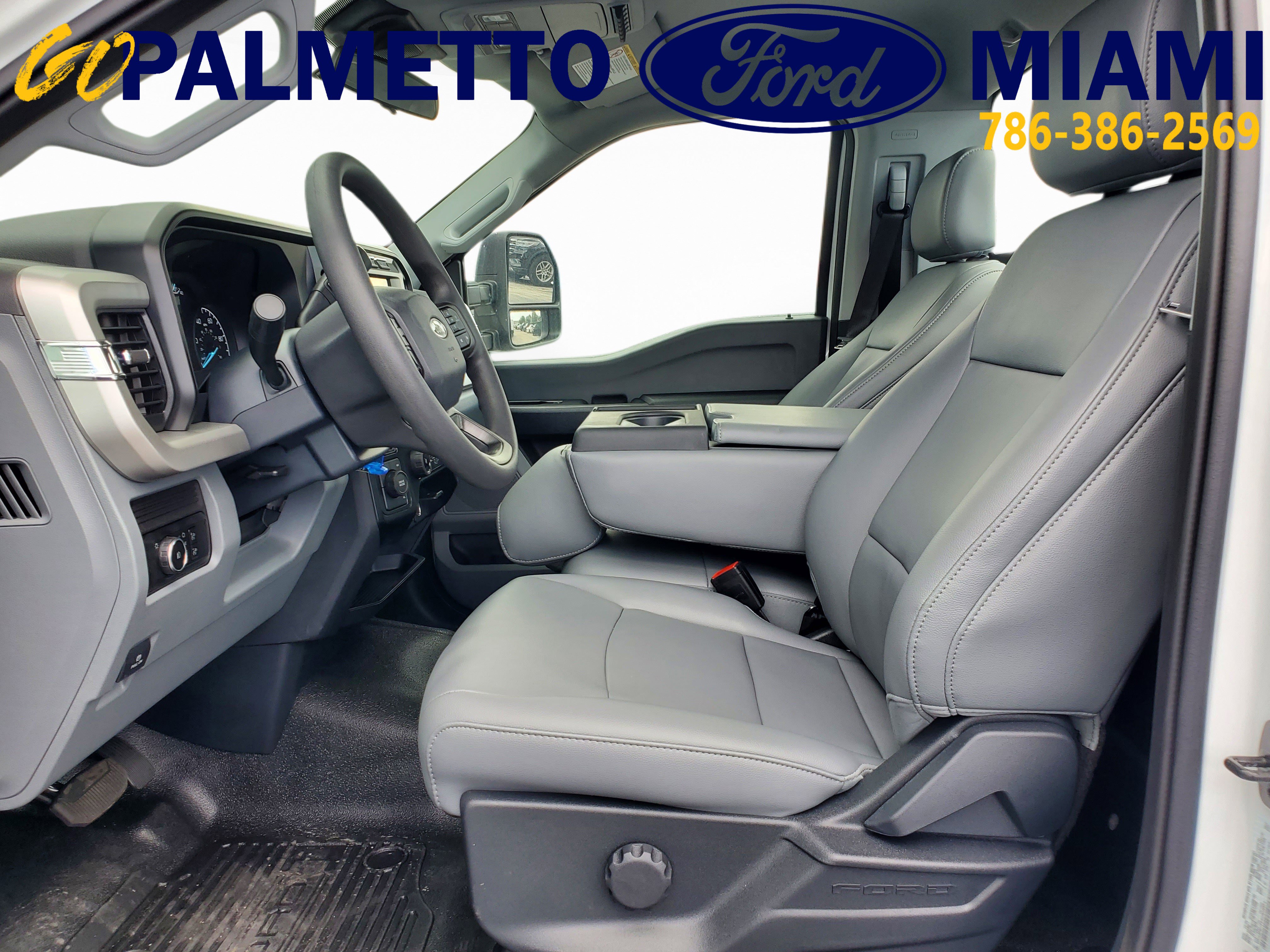 New 2024 Ford F350 XL w/ XL Chrome Package AWD/4WD image 7