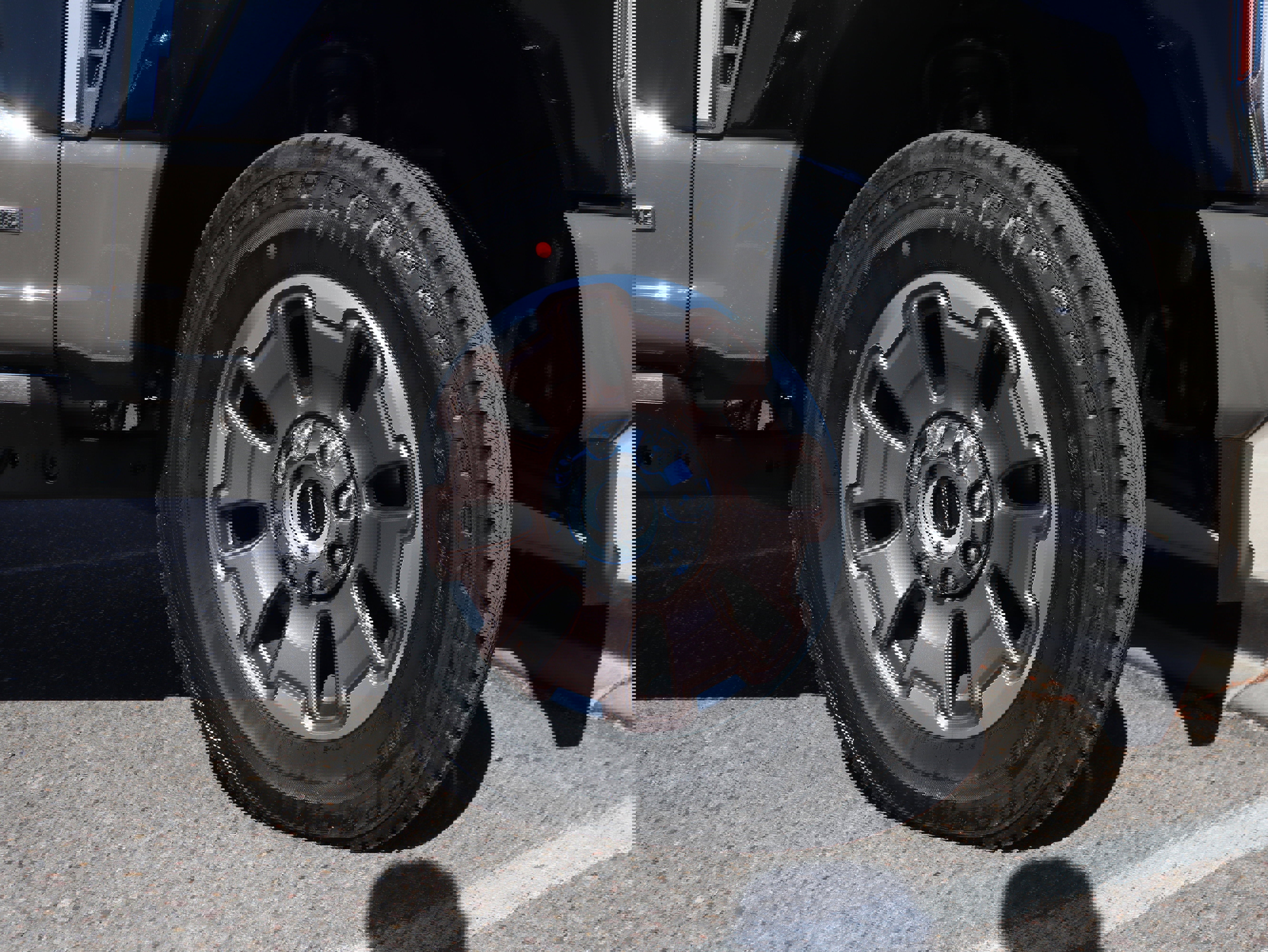 New 2026 Ford F350 King Ranch w/ FX4 Off-Road Package image 13