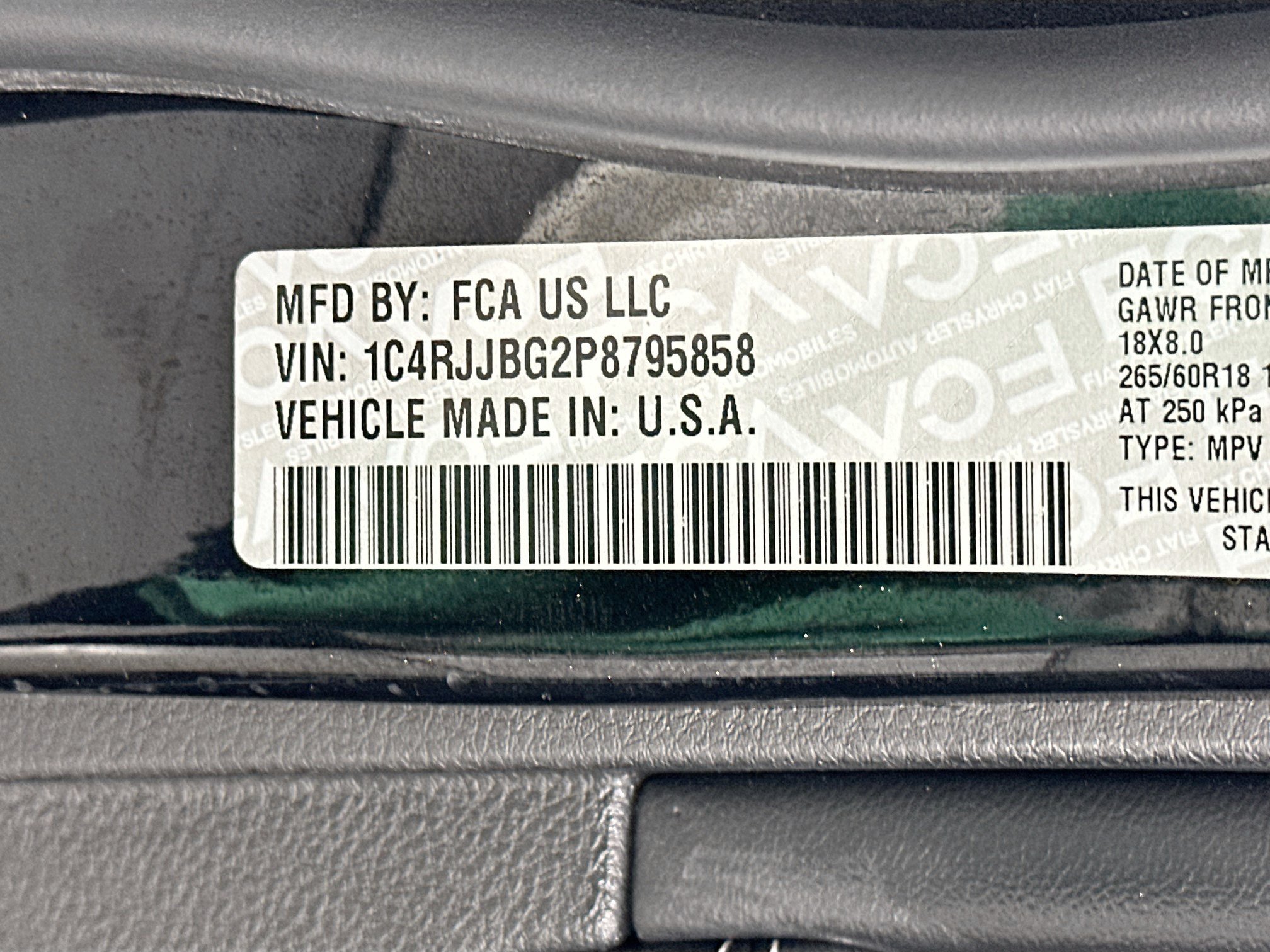 Used 2023 Jeep Grand Cherokee L Limited RWD image 33
