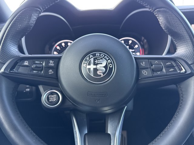 Used 2024 Alfa Romeo Stelvio Ti AWD/4WD image 21