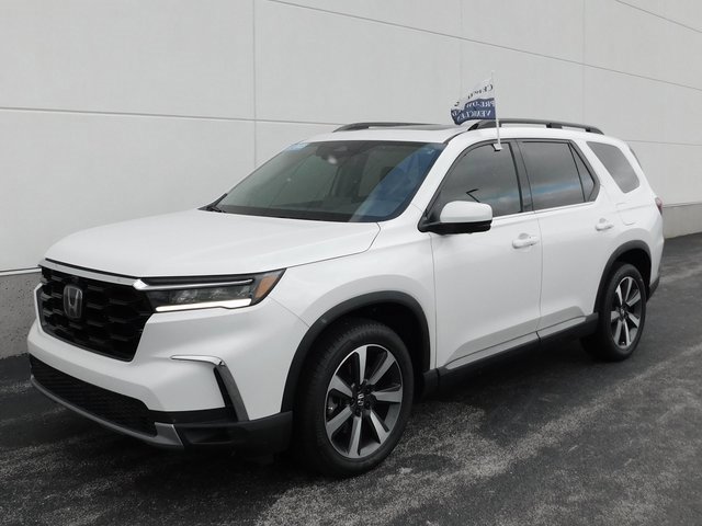 Certified 2023 Honda Pilot Elite image 1
