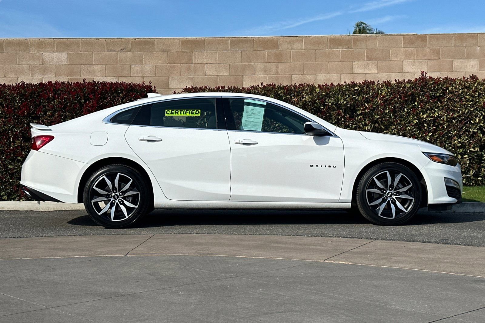 Certified 2025 Chevrolet Malibu RS video 3