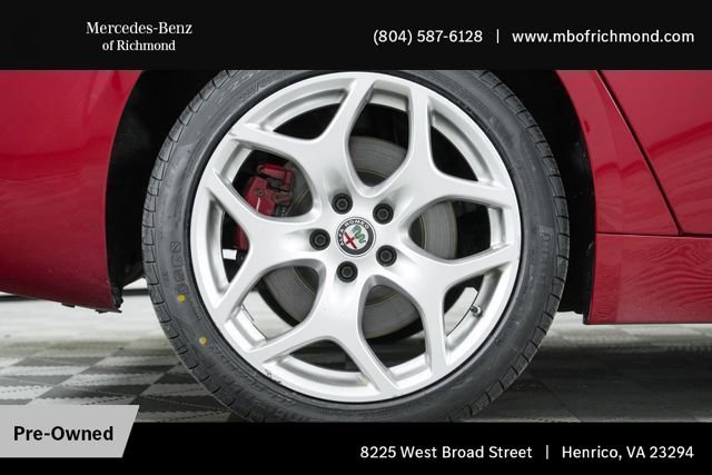 Used 2019 Alfa Romeo Giulia Ti image 10