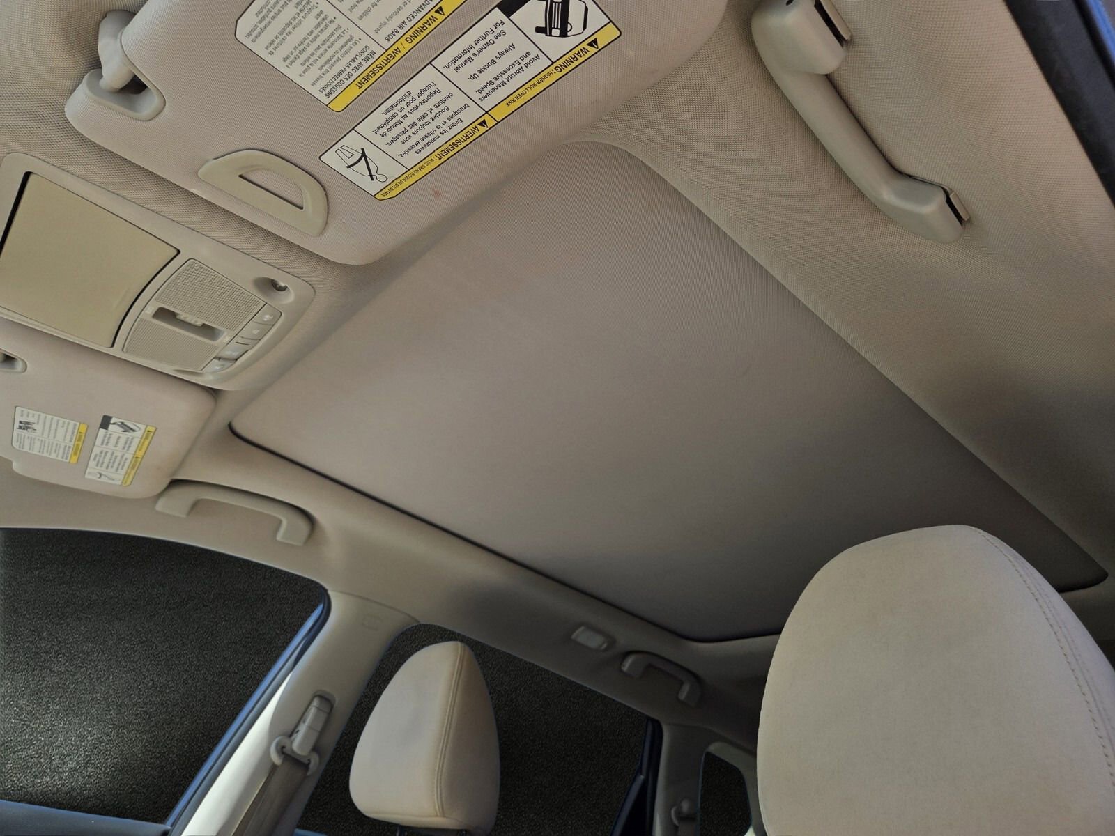 Used 2015 Nissan Rogue SV w/ SV Moonroof Package image 7