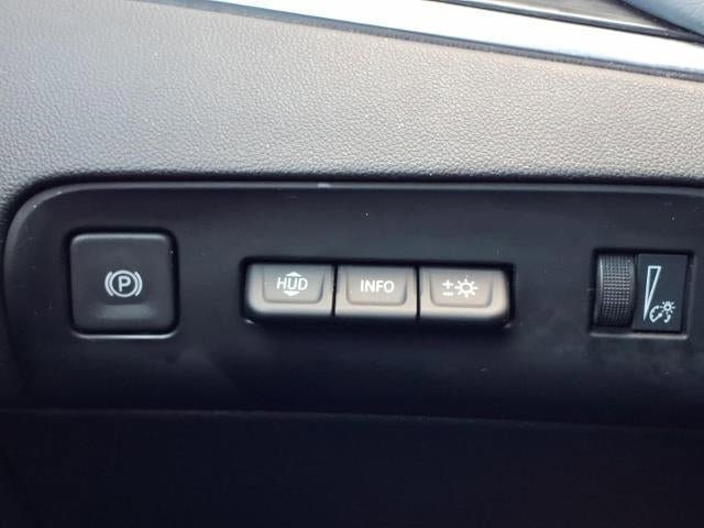 Used 2024 Buick Enclave Premium FWD image 14