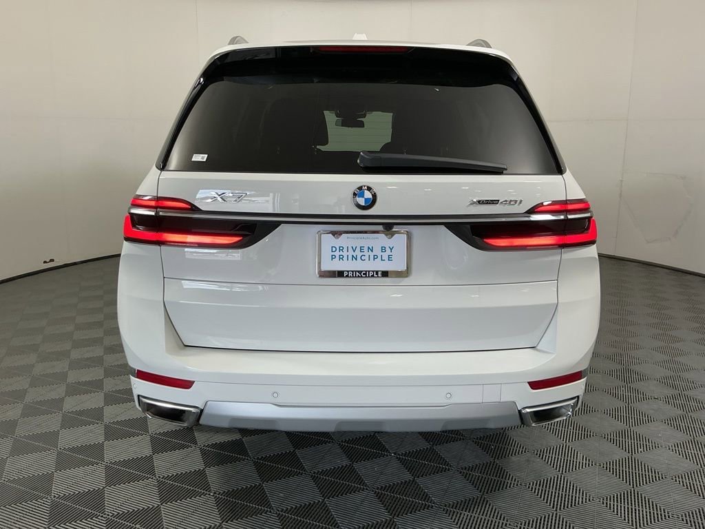 Certified 2025 BMW X7 xDrive40i AWD/4WD image 6