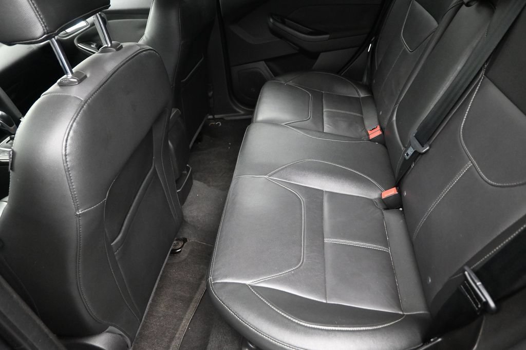 Used 2018 Ford Focus Titanium FWD image 14