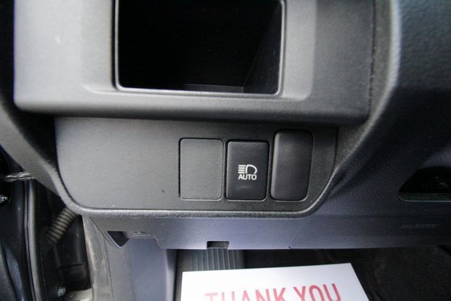 Used 2018 Toyota Tacoma SR5 image 18