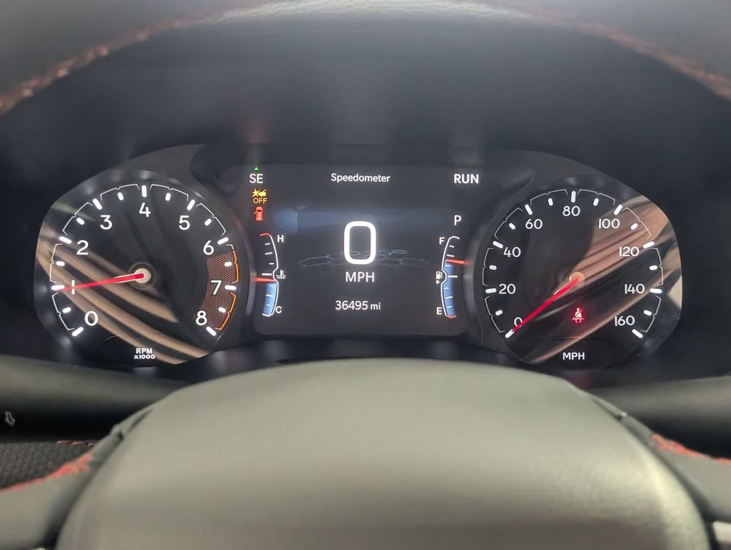 Used 2025 Jeep Compass Trailhawk w/ Trailer Tow Group AWD/4WD image 16