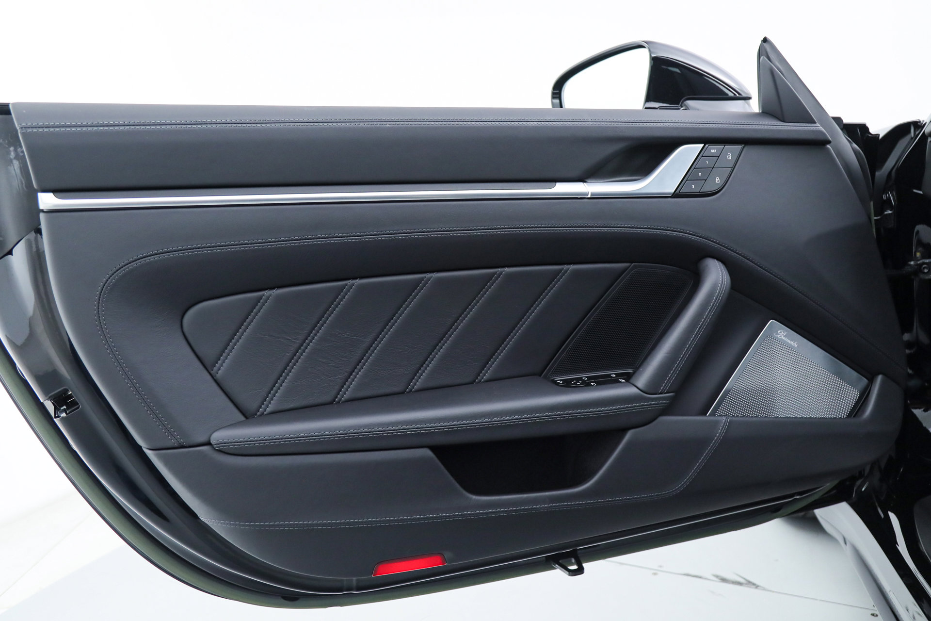 Used 2023 Porsche 911 Sport Classic image 21