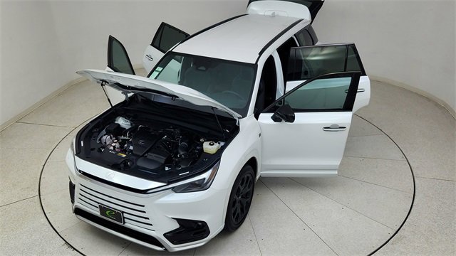 Used 2024 Lexus TX 500h AWD w/ Technology Package image 86