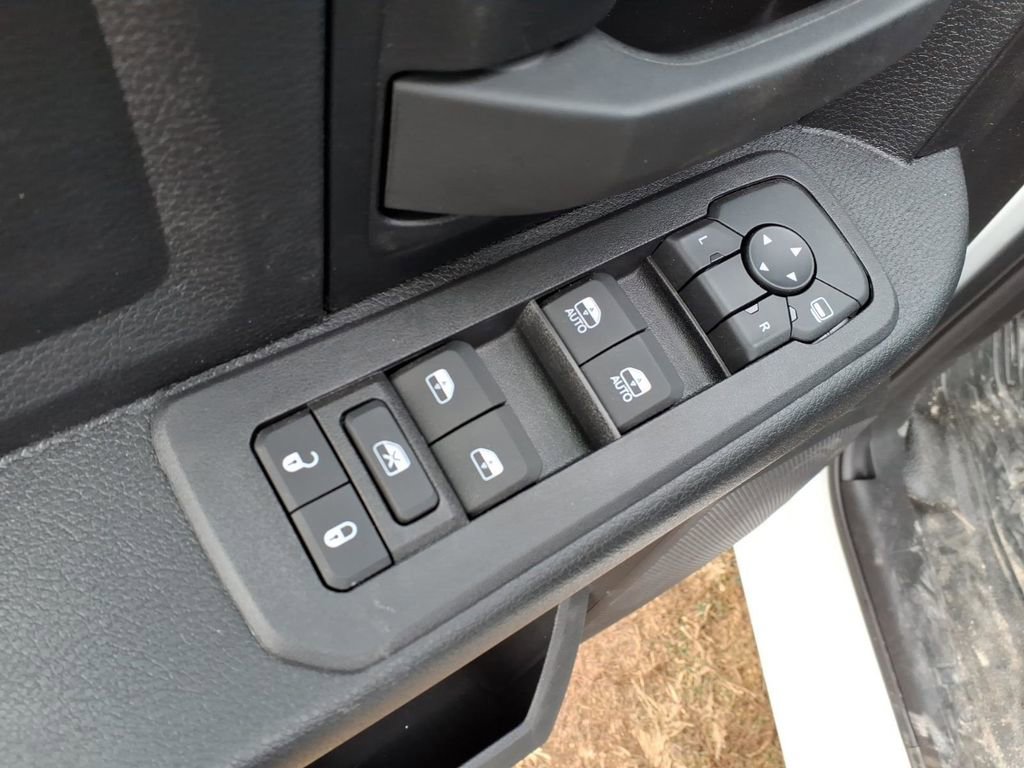 New 2026 RAM 3500 Tradesman w/ Chrome Appearance Group image 19