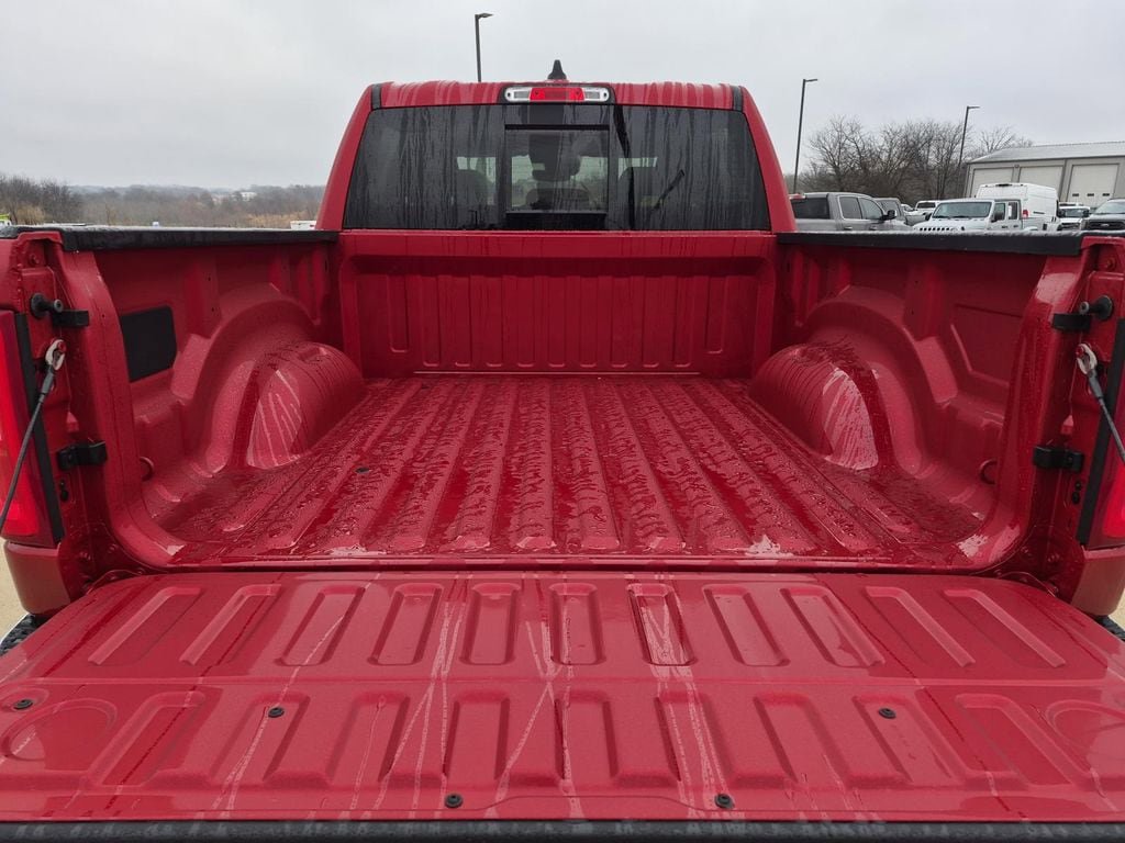 New 2026 RAM 1500 Lone Star AWD/4WD image 9