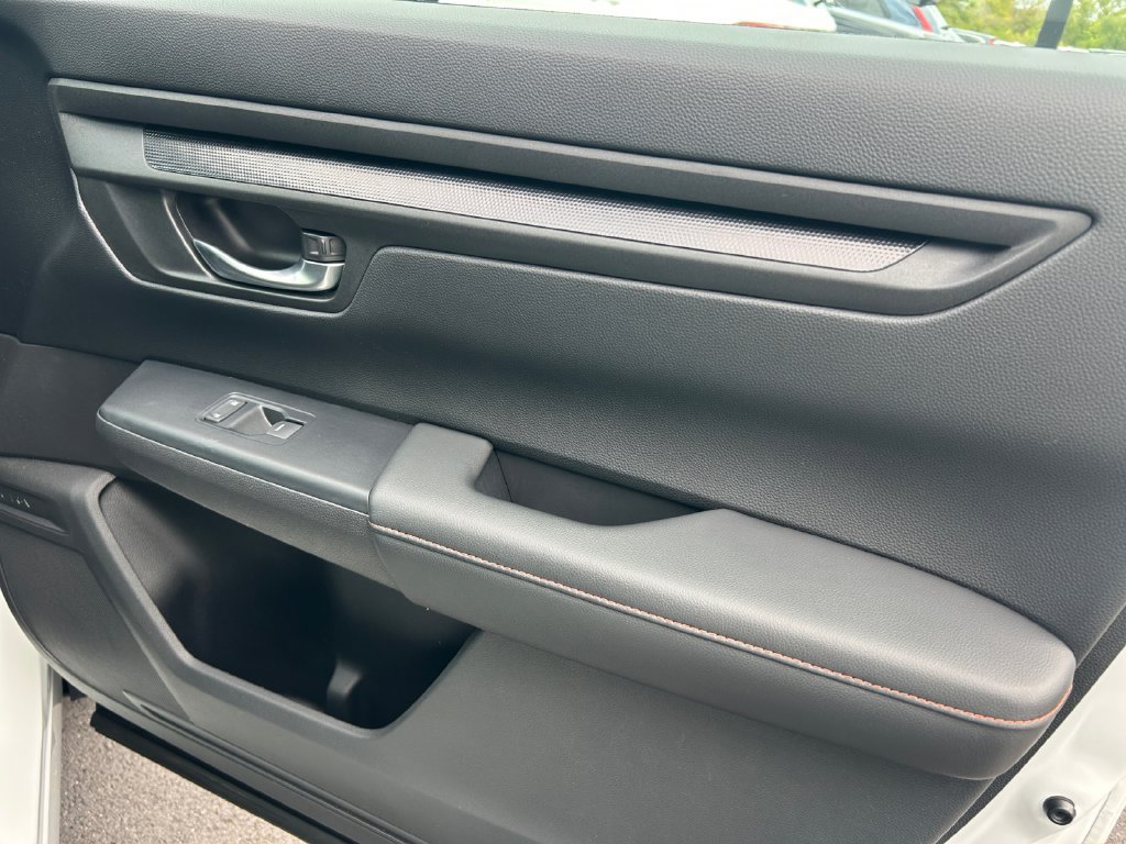 Certified 2024 Honda CR-V Sport image 31