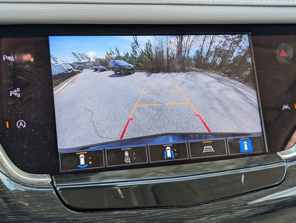 Used 2021 Cadillac XT6 Premium Luxury image 25