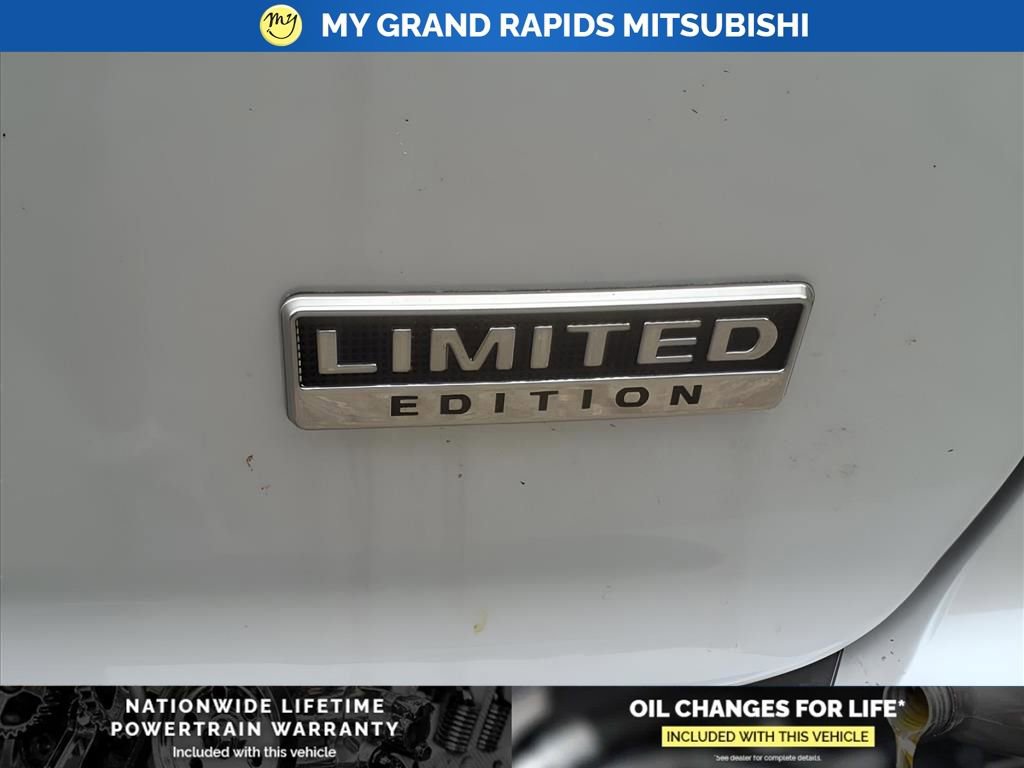 New 2025 Mitsubishi Eclipse Cross LE image 18