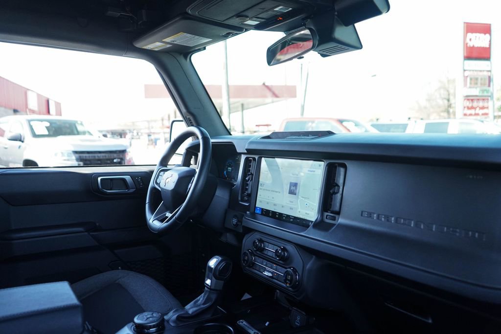 Used 2025 Ford Bronco Big Bend image 34