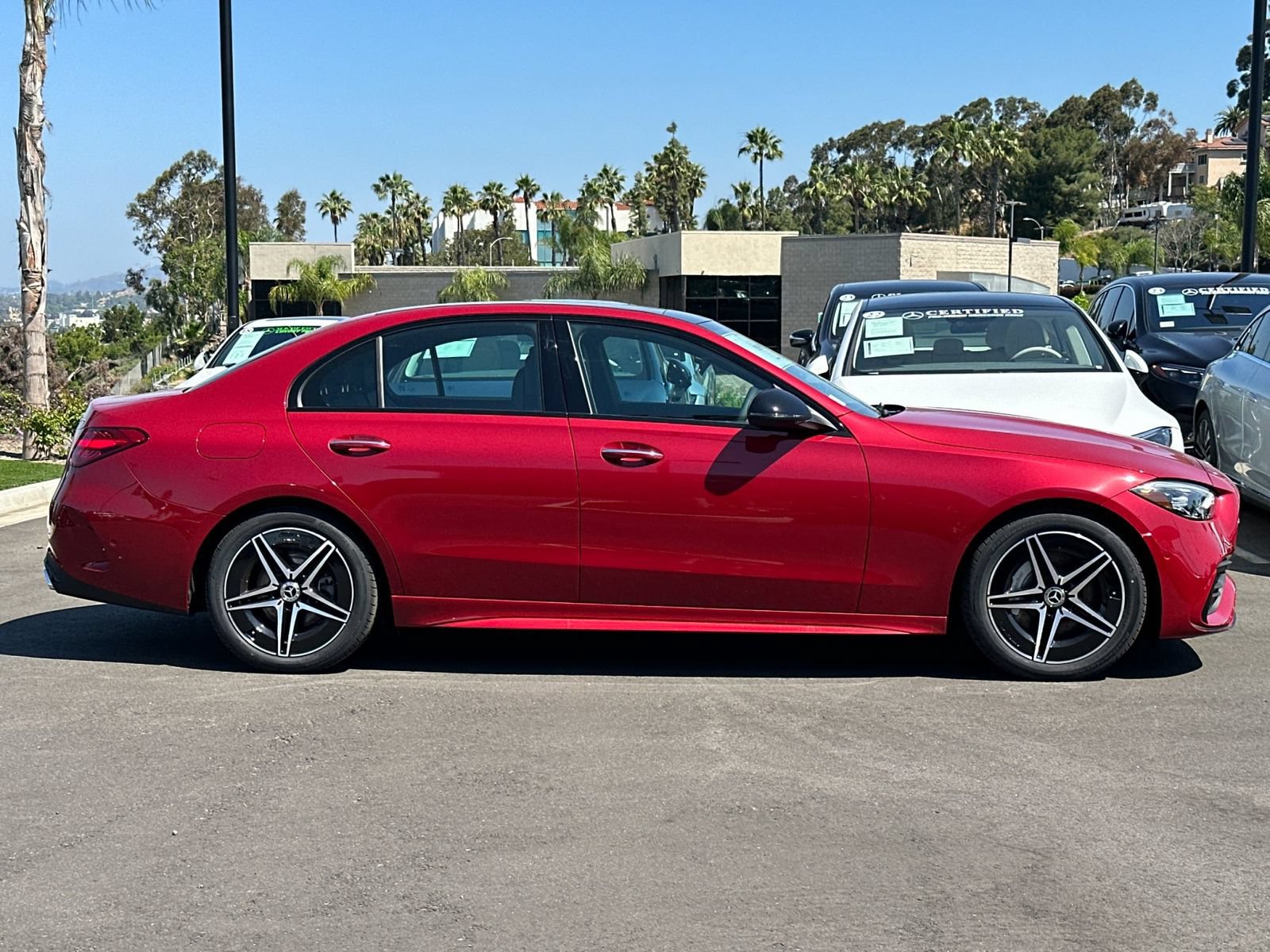 Used 2025 Mercedes-Benz C 300 4MATIC Sedan image 2