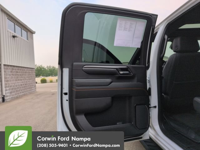 Used 2024 GMC Sierra 3500 AT4 w/ AT4 Premium Plus Package AWD/4WD image 25