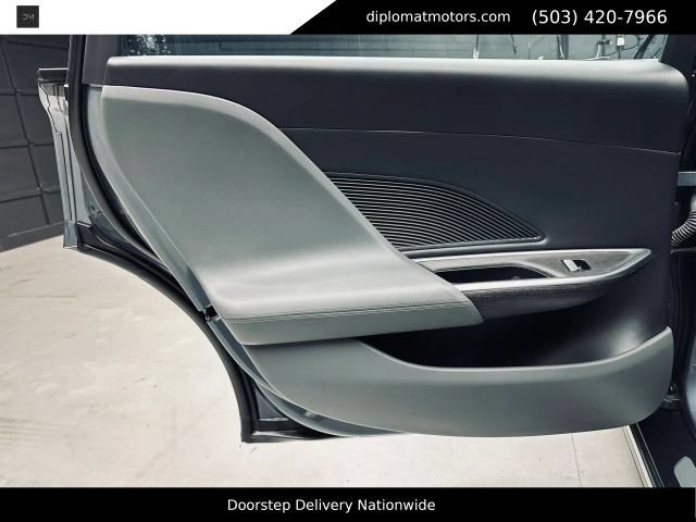 Used 2025 Lucid Air Pure RWD image 25