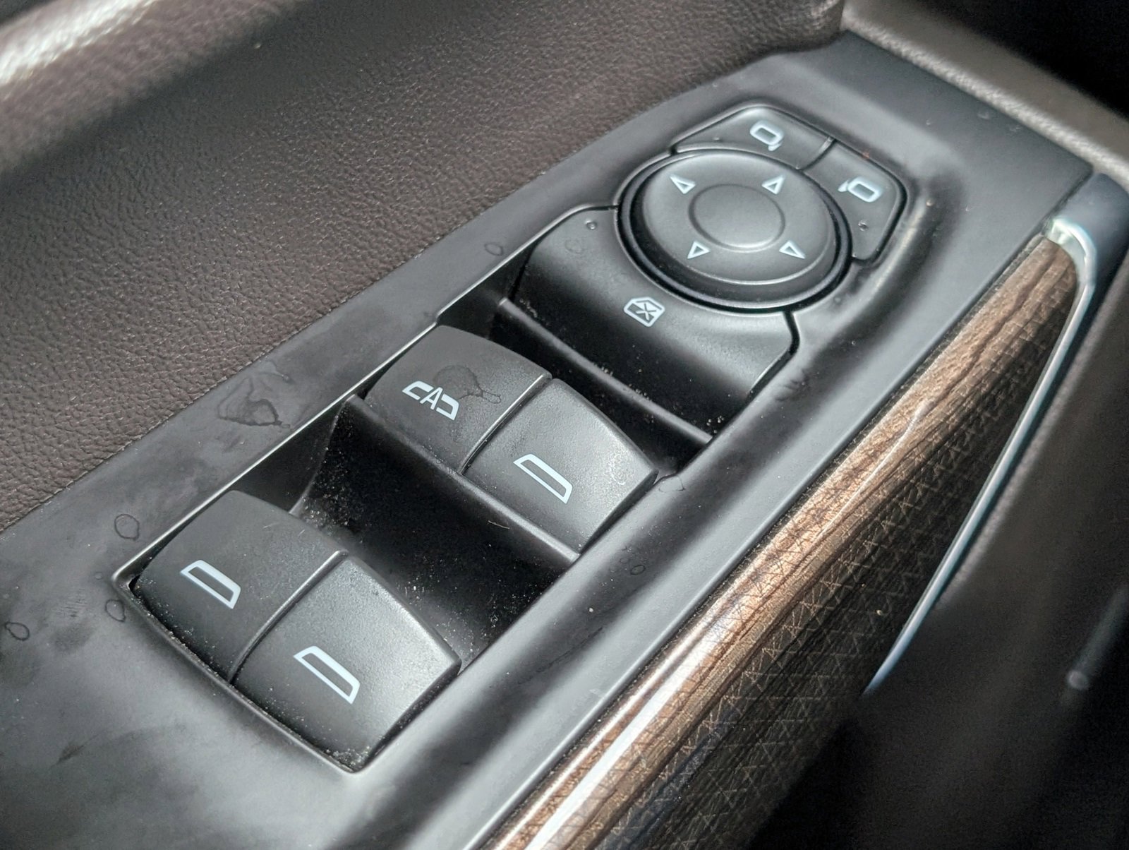 Used 2019 Chevrolet Silverado 1500 LT Trail Boss image 17