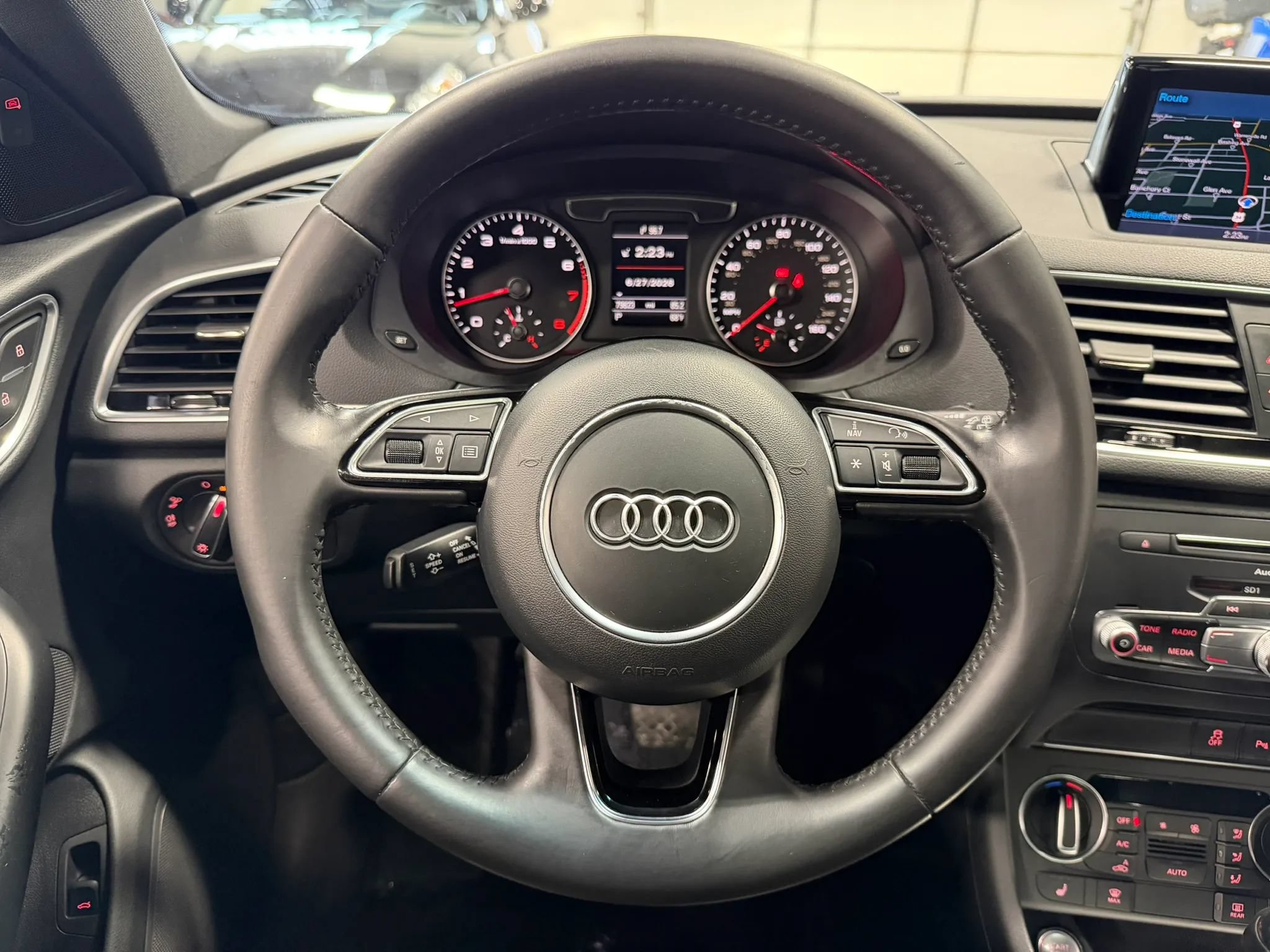 Used 2017 Audi Q3 2.0T Premium Plus w/ Premium Plus Package AWD/4WD image 15