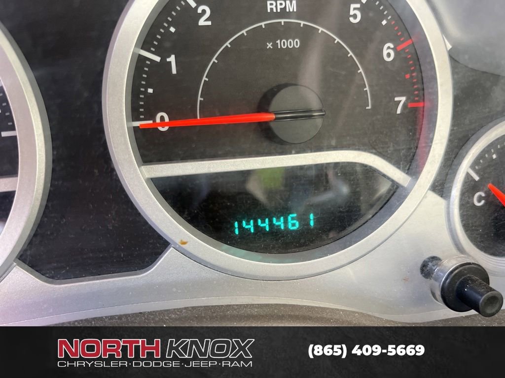 Used 2010 Jeep Wrangler Unlimited Sahara w/ Dual Top Group AWD/4WD image 3