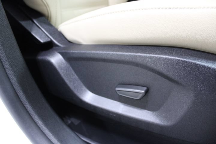 Used 2024 Ford Edge SEL w/ Cargo Accessory Package AWD/4WD image 26