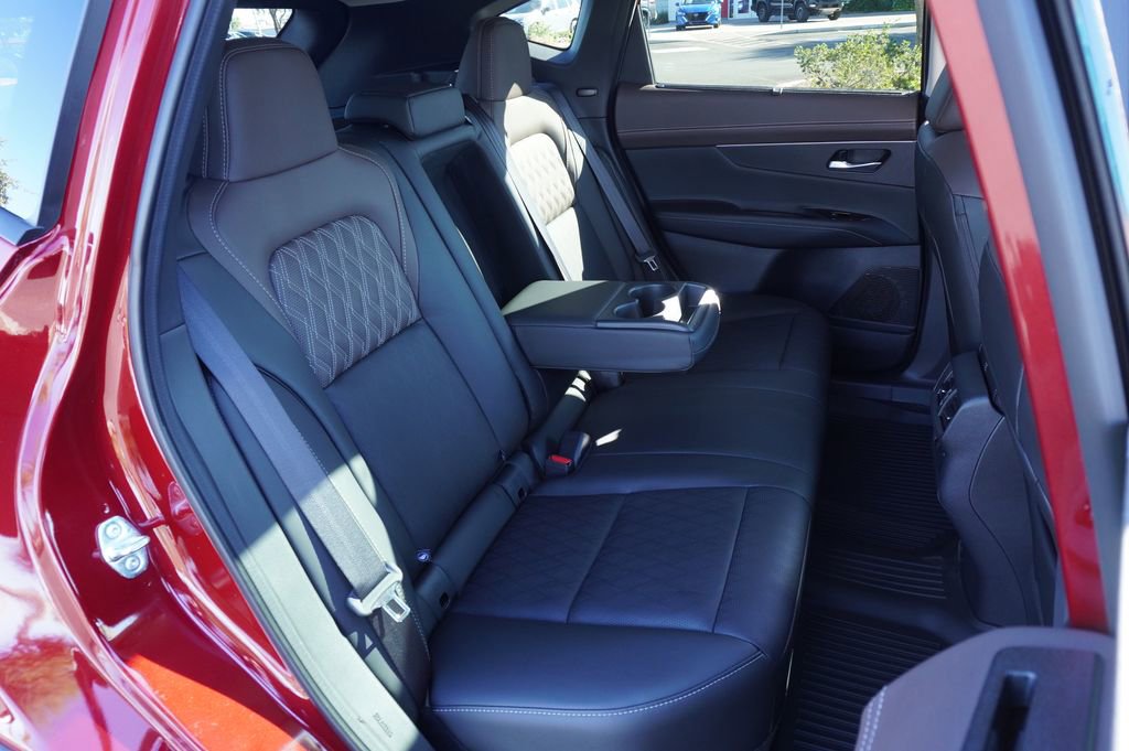New 2026 Nissan Murano Platinum image 9