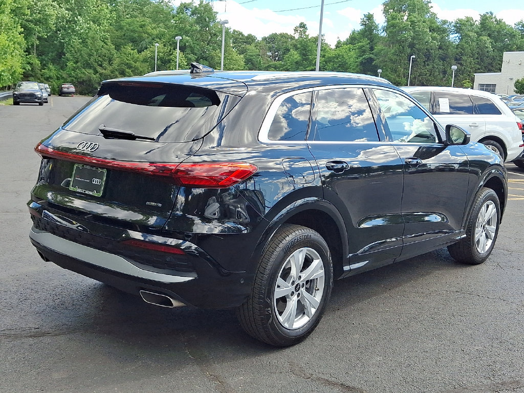 Used 2025 Audi Q5 Premium w/ Convenience Package AWD/4WD image 13
