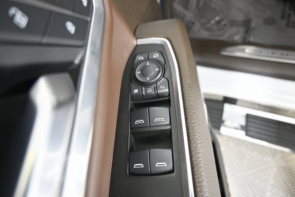 Used 2025 GMC Sierra 3500 Denali w/ Denali Reserve Package image 19