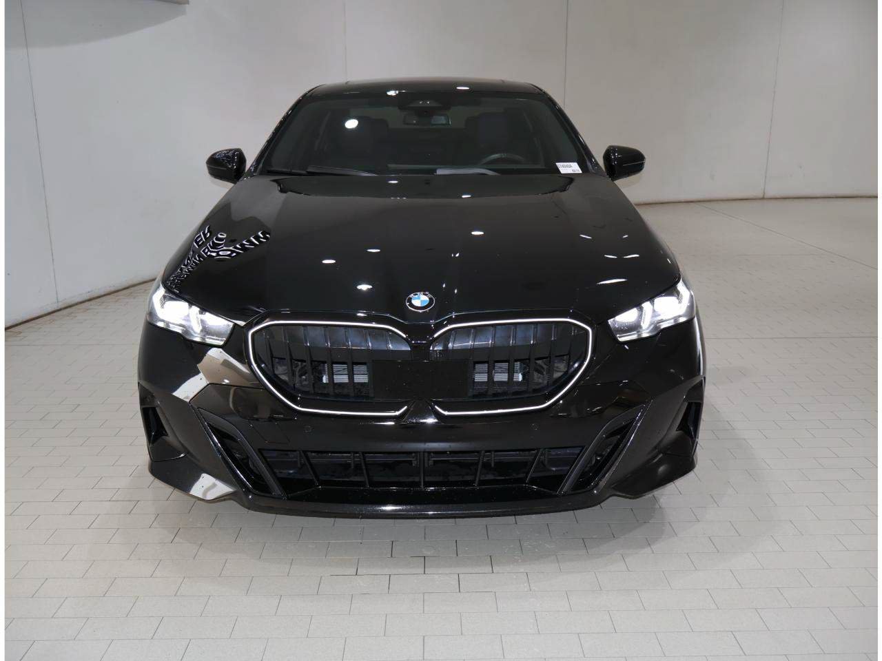 Certified 2024 BMW 530i w/ M Sport Package RWD image 9