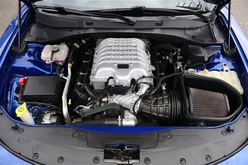 Used 2022 Dodge Charger SRT Hellcat RWD image 9