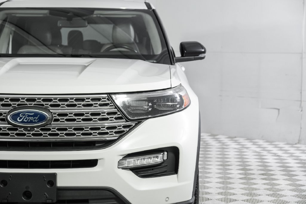Used 2020 Ford Explorer Limited AWD/4WD image 54
