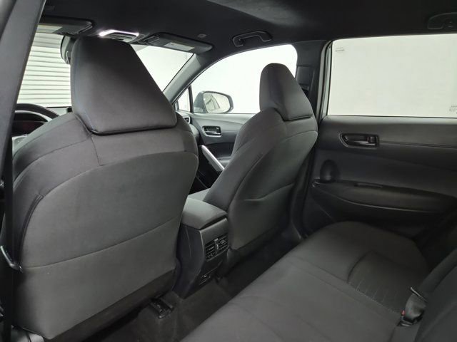 Used 2024 Toyota Corolla Cross SE image 14