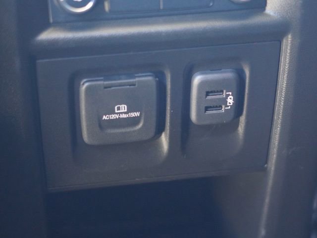 Used 2019 Chevrolet Traverse RS w/ LPO, Floor Liner Package FWD image 39