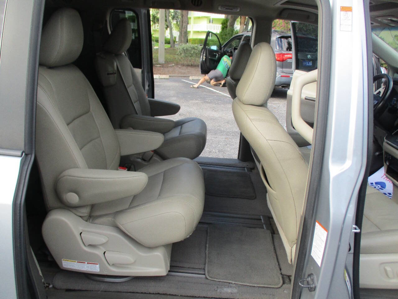 Used 2015 Toyota Sienna XLE Premium image 26