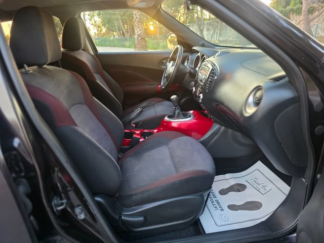 Used 2014 Nissan Juke SV FWD image 30