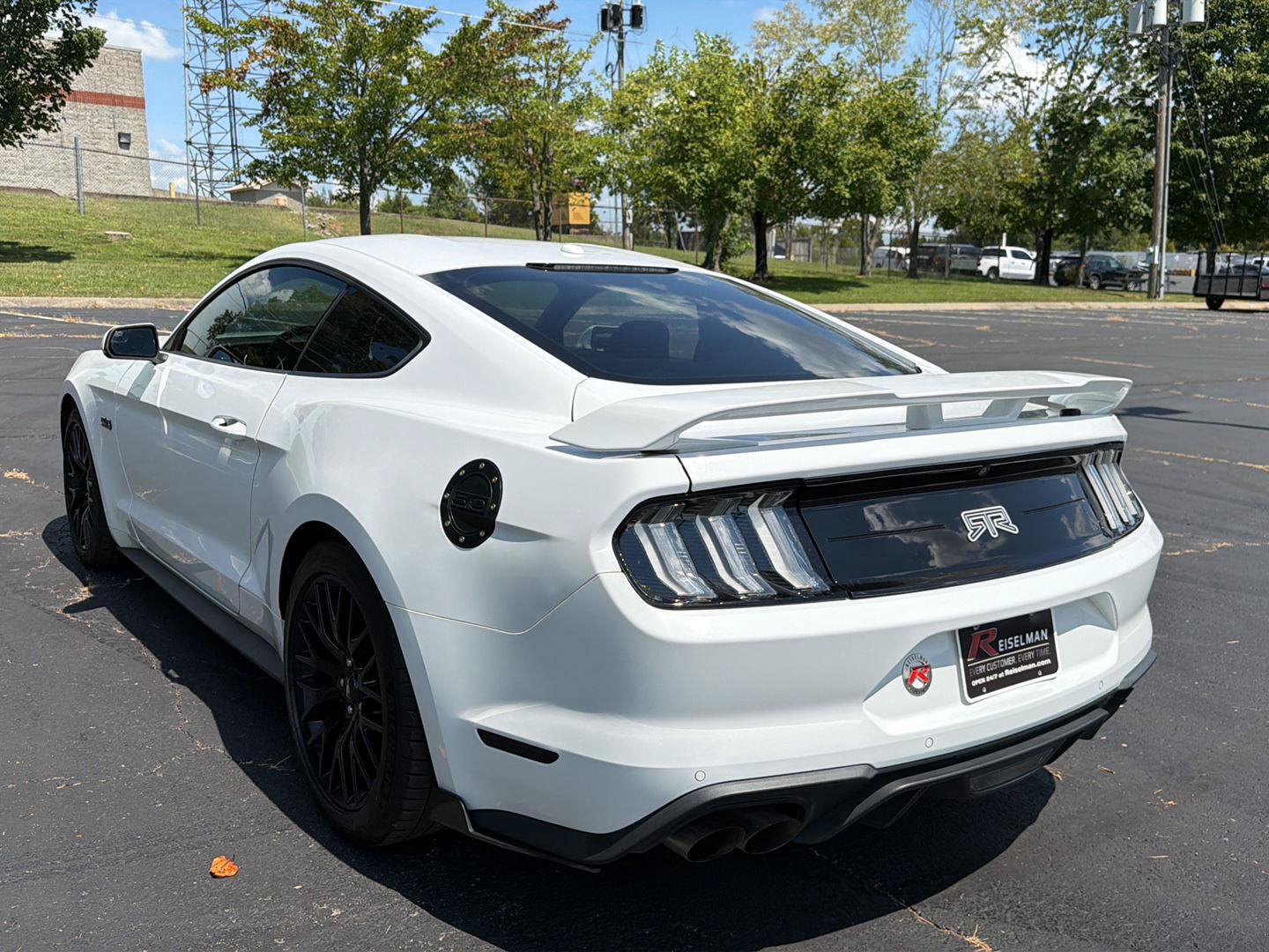 Used 2019 Ford Mustang GT Premium w/ GT Performance Package RWD image 7